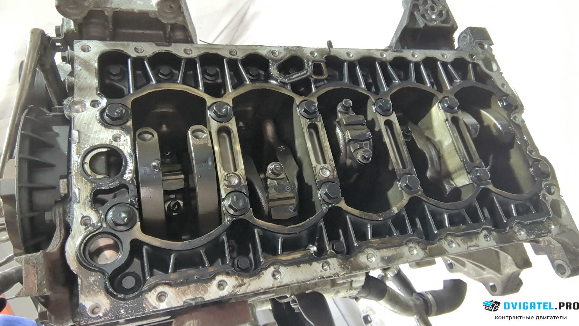 Шорт блок (Блок цилиндров) Volvo V70 2001 - 2008 D5244T4 2.4 л., Дизель, Турбо, артикул 9149696