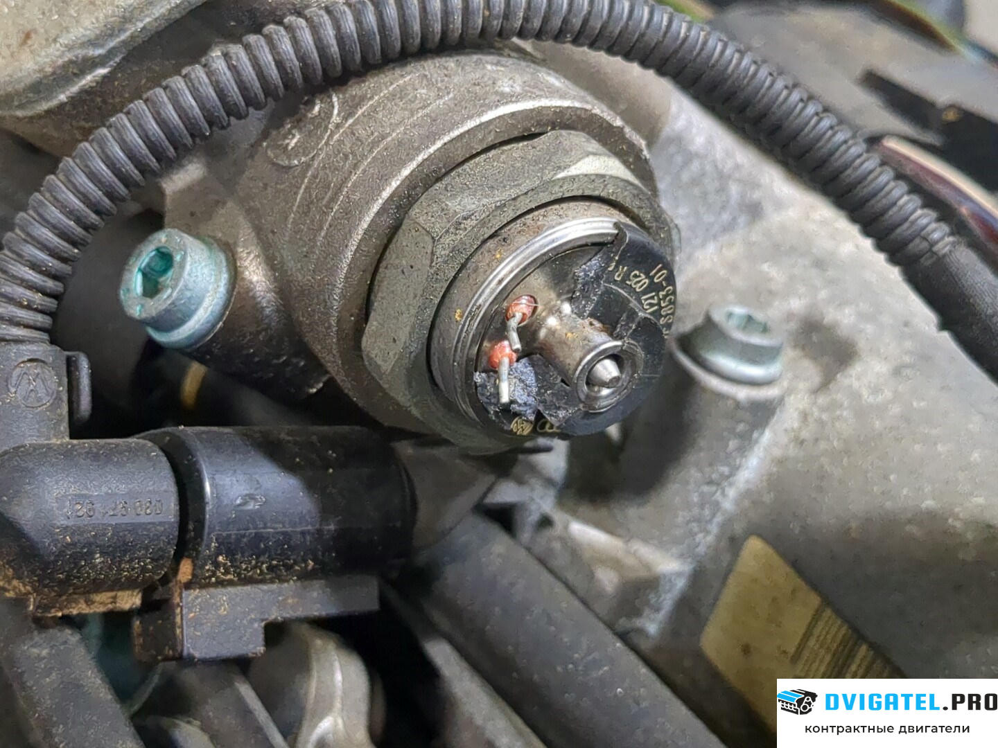 Двигатель Volkswagen Touran 2003 - 2006 BLF 1.6 л., Бензин, FSI, артикул 8387735