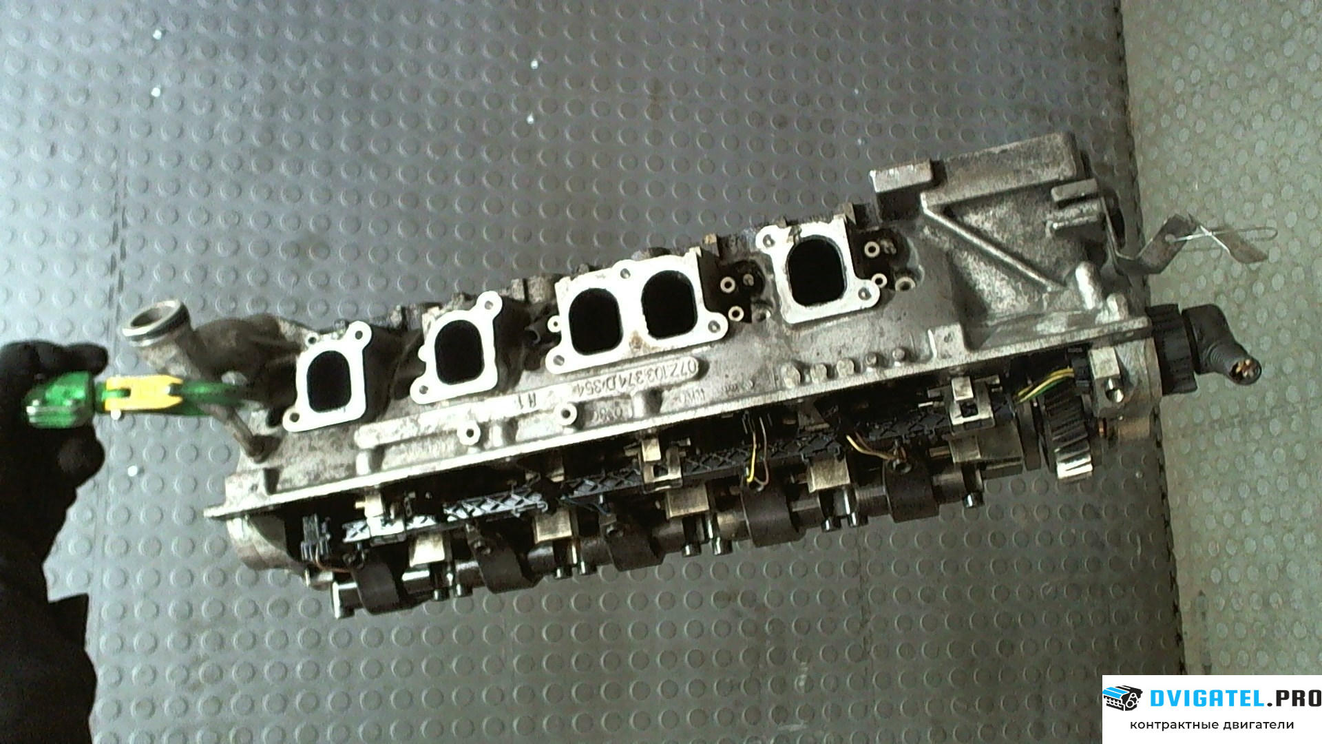 Головка блока цилиндров (ГБЦ) Volkswagen Touareg 2002 - 2007 AYH 5 л., Дизель, артикул 7767172