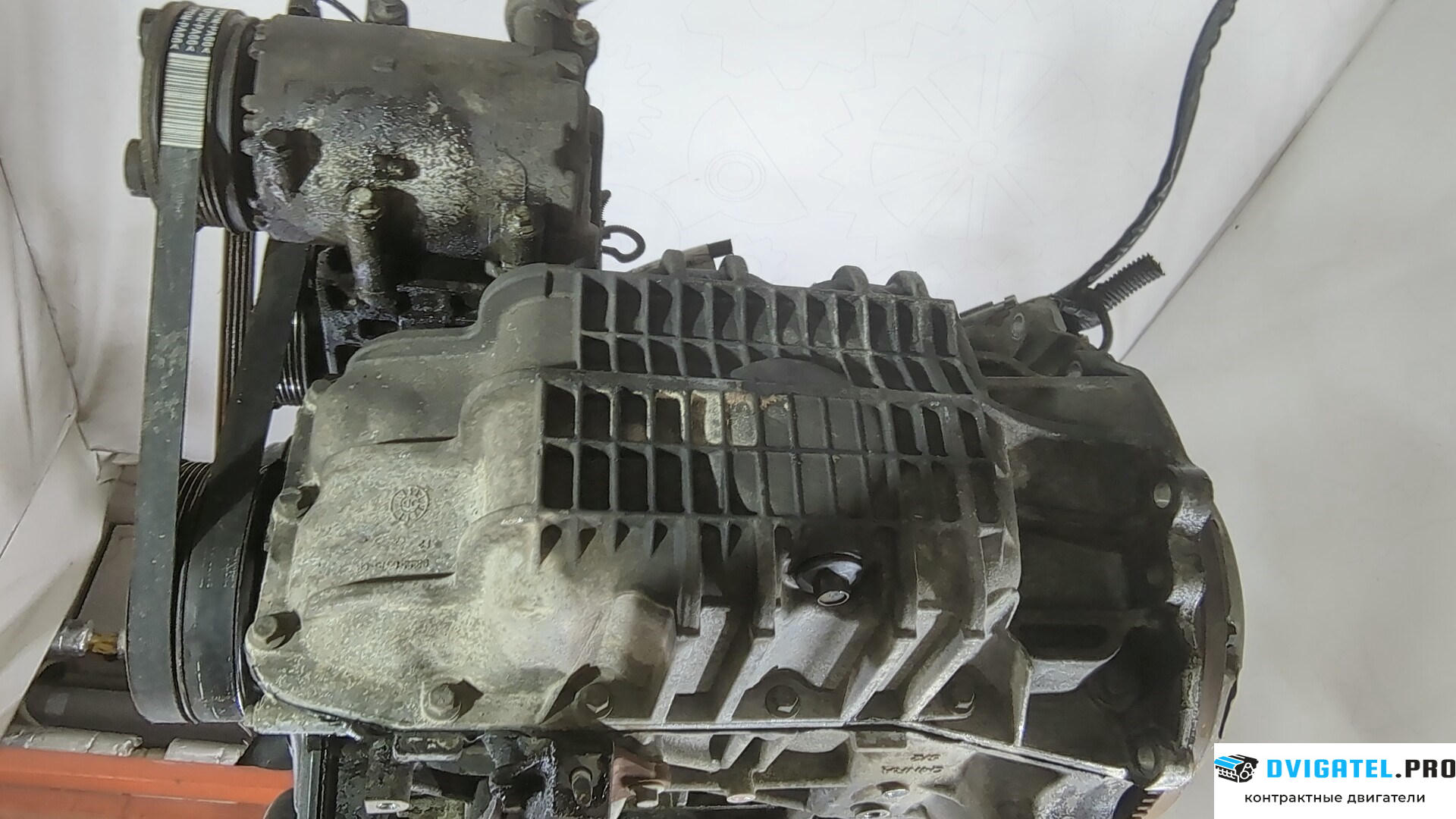 Двигатель Ford C-Max 2002 - 2010 HWDA, HWDB 1.6 л., Бензин, Инжектор, артикул 8966780