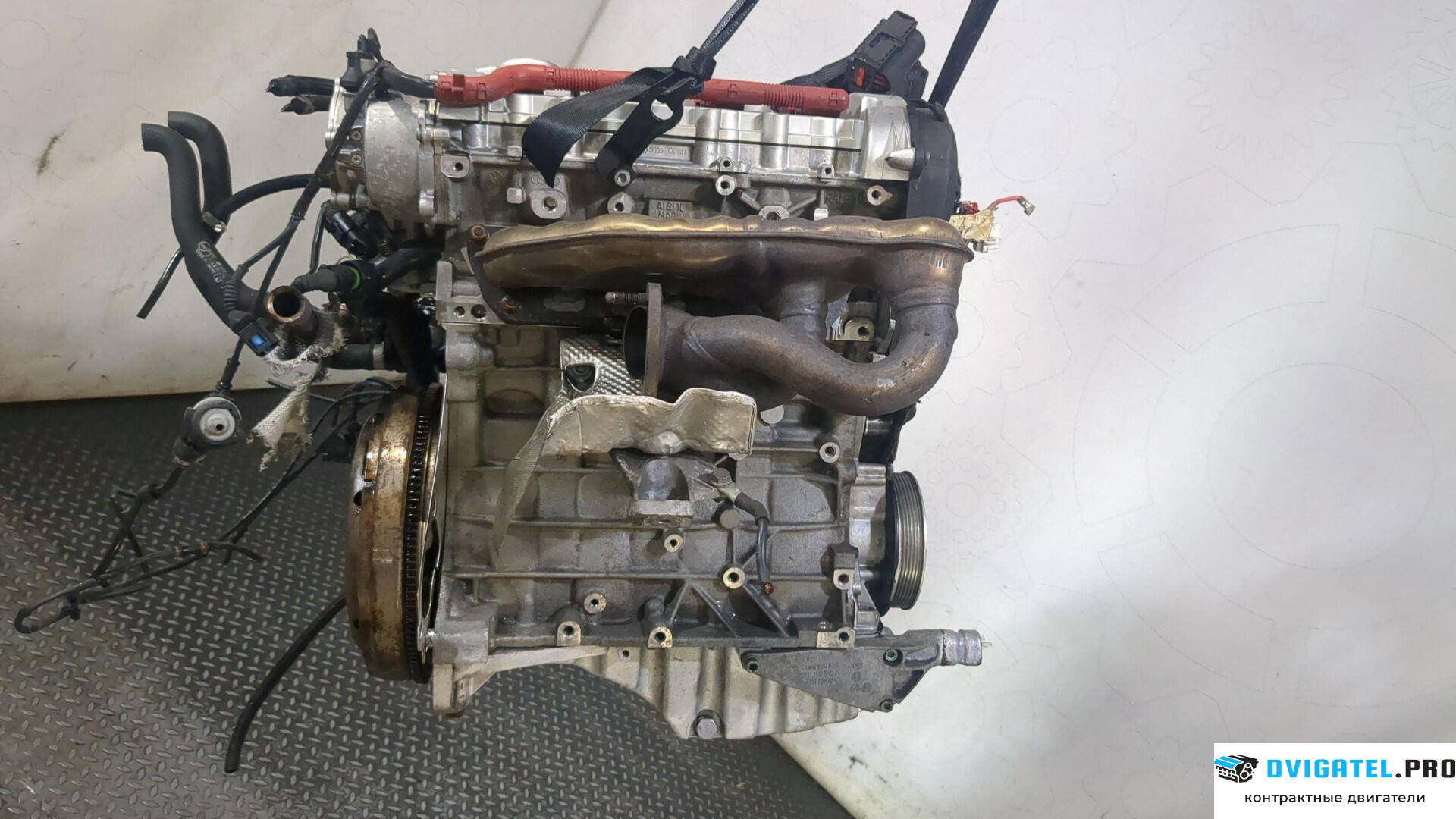 Двигатель Audi A4 B6 2000 - 2004 AWA 2 л., Бензин, FSI, артикул 9130856