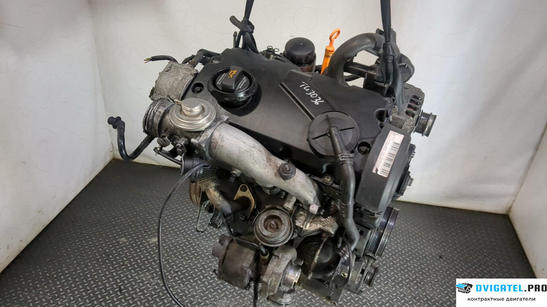 Двигатель Volkswagen Passat 5 2000 - 2005 AWX 1.9 л., Дизель, TDI, артикул 9282326