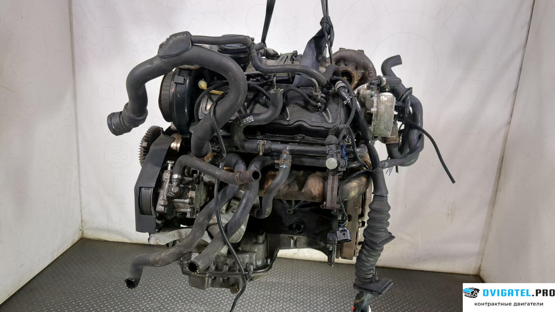 Двигатель Audi A6 C5 1997 - 2004 AKE 2.5 л., Дизель, TDI, артикул 9131428