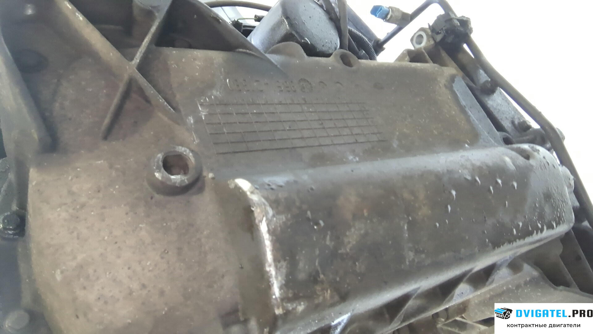 Двигатель Citroen Xsara-Picasso RFM, RFN 2 л., Бензин, Инжектор, артикул 9212837