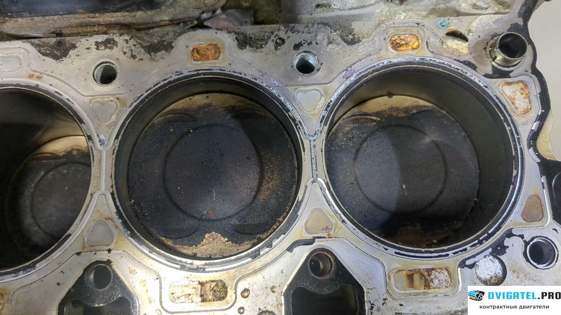 Шорт блок (Блок цилиндров) Jaguar S-type FCFB 3 л., Бензин, Инжектор, артикул 8953395