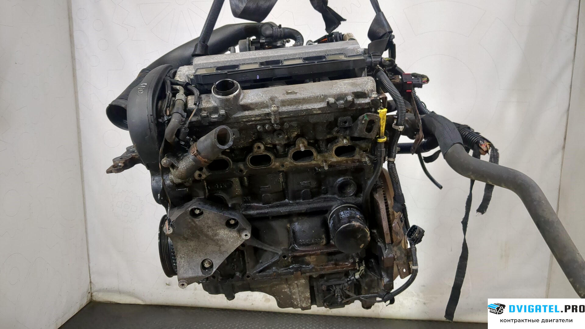 Двигатель Opel Signum Z18XE 1.8 л., Бензин, Инжектор, артикул 9142408