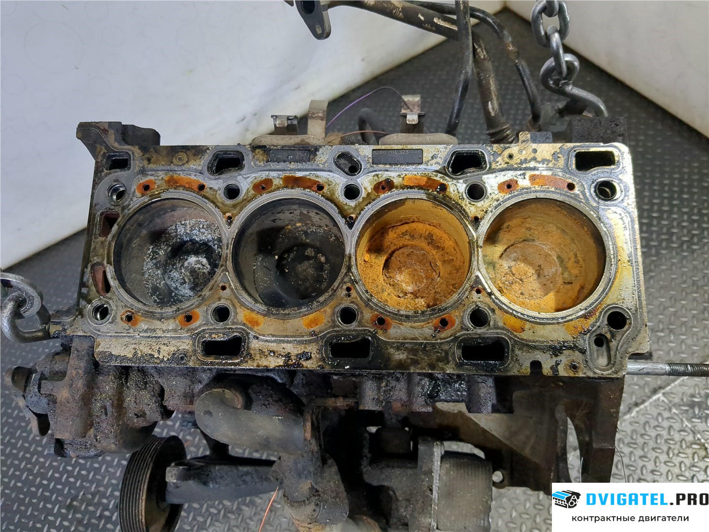 Шорт блок (Блок цилиндров) Nissan Primastar M9R630, M9R692, M9R780, M9R782, M9R786 2 л., Дизель, DCI, артикул 7757441