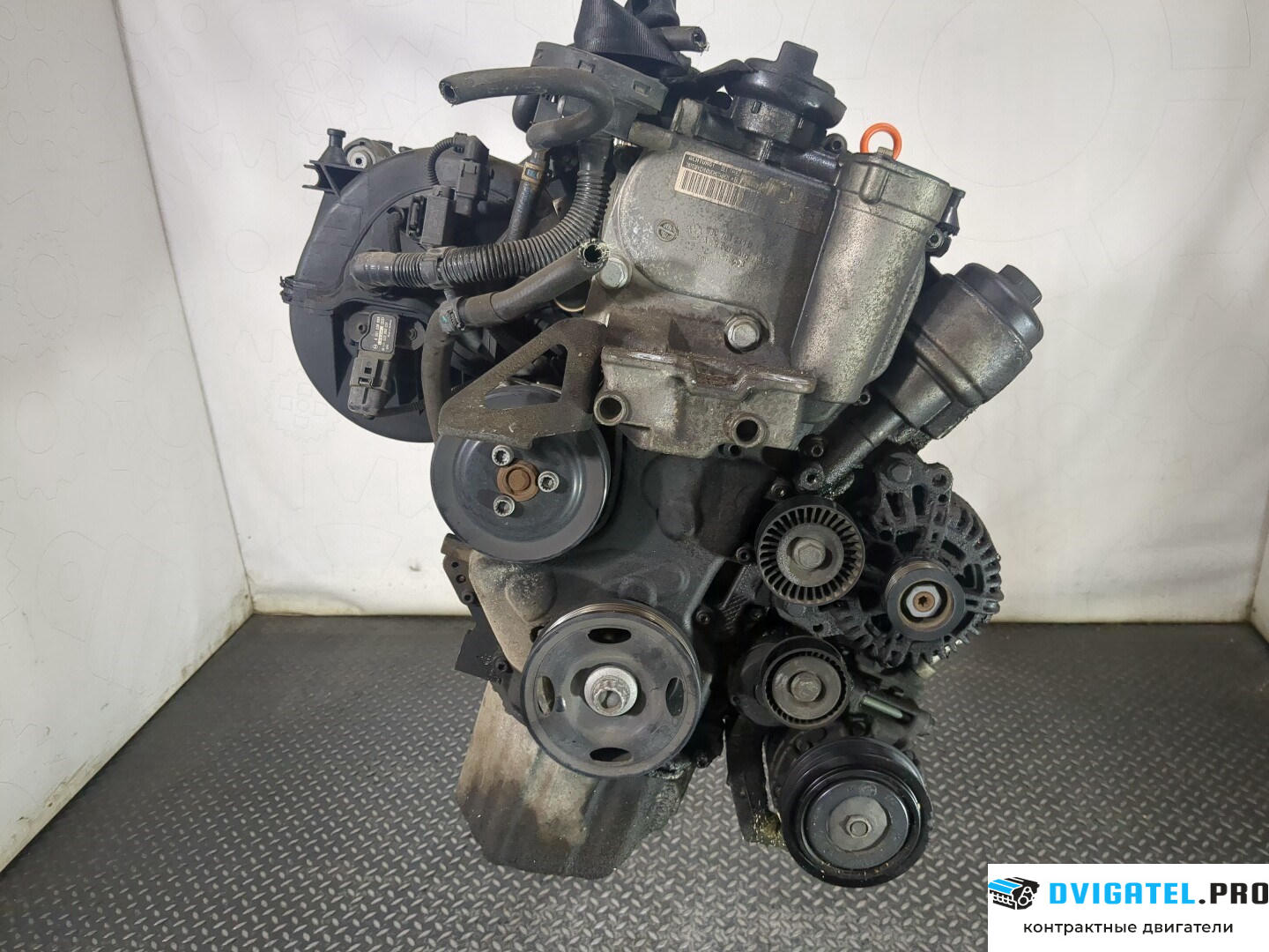Двигатель Volkswagen Golf 5 2003 - 2009 BLF 1.6 л., Бензин, FSI, артикул 8583018