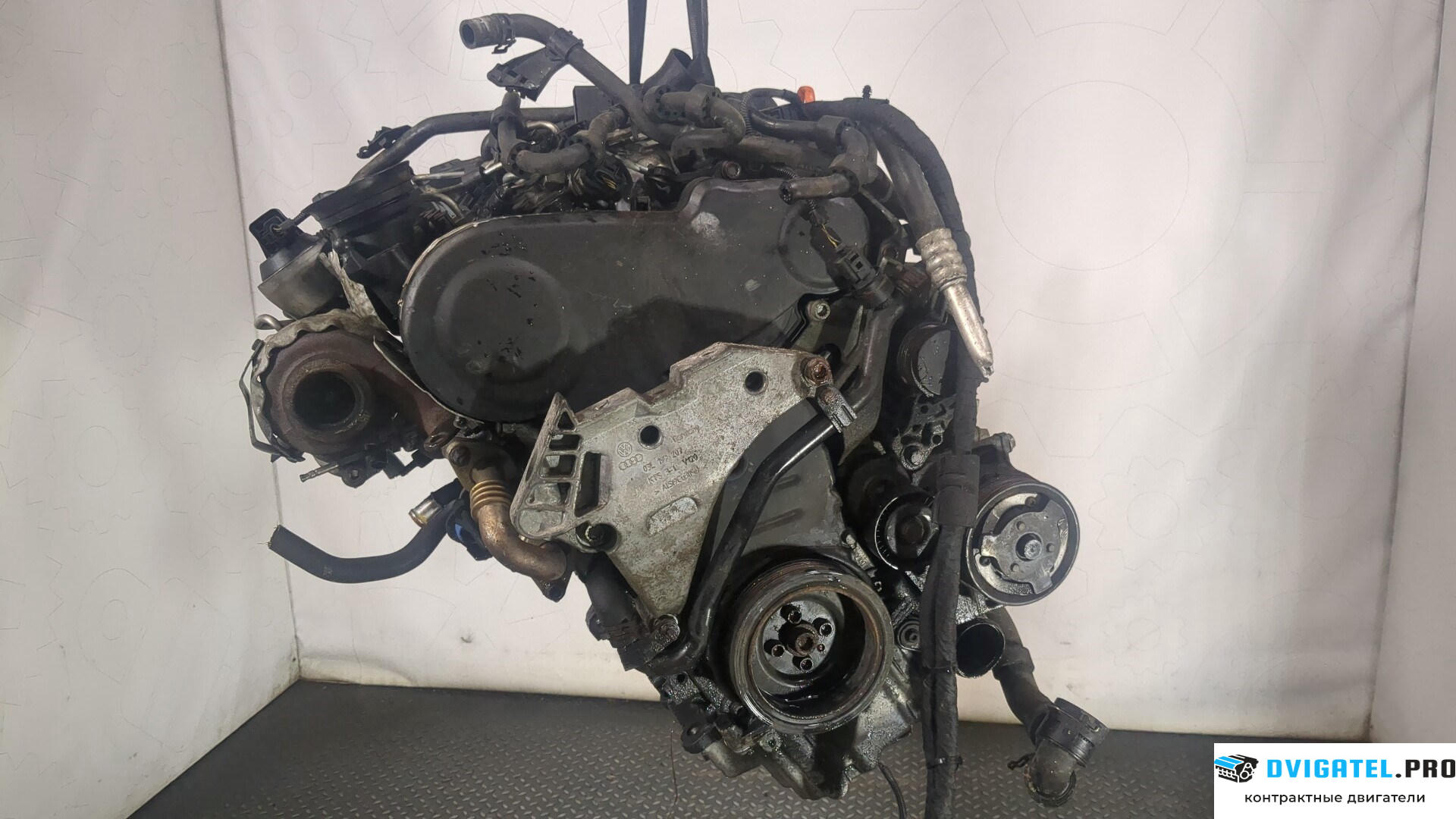 Двигатель Audi TT 8J 2006 - 2010 CBBB 2 л., Дизель, TDI, артикул 8904741