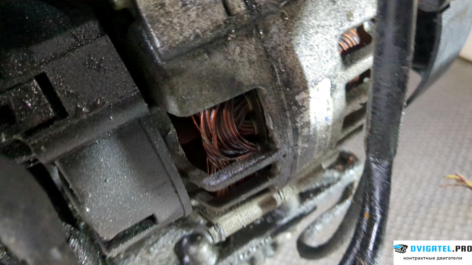 Двигатель Audi A6 C5 1997 - 2004 AKE 2.5 л., Дизель, TDI, артикул 9131428