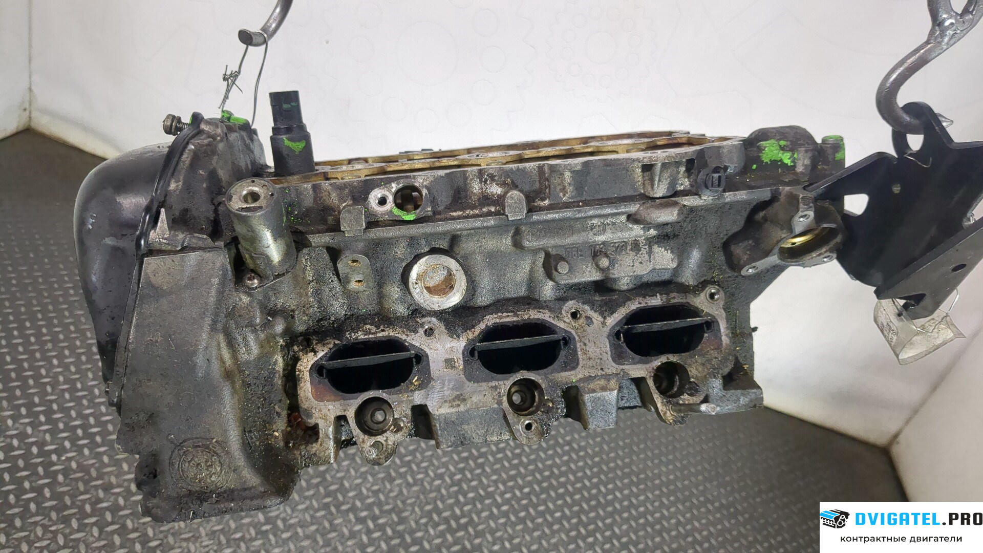 Головка блока цилиндров (ГБЦ) Audi A6 C6 2005 - 2011 BKH 3.2 л., Бензин, FSI, артикул 8935732
